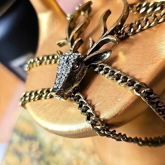 Rhinestone Deer Bracelet - Picture 5 of 7